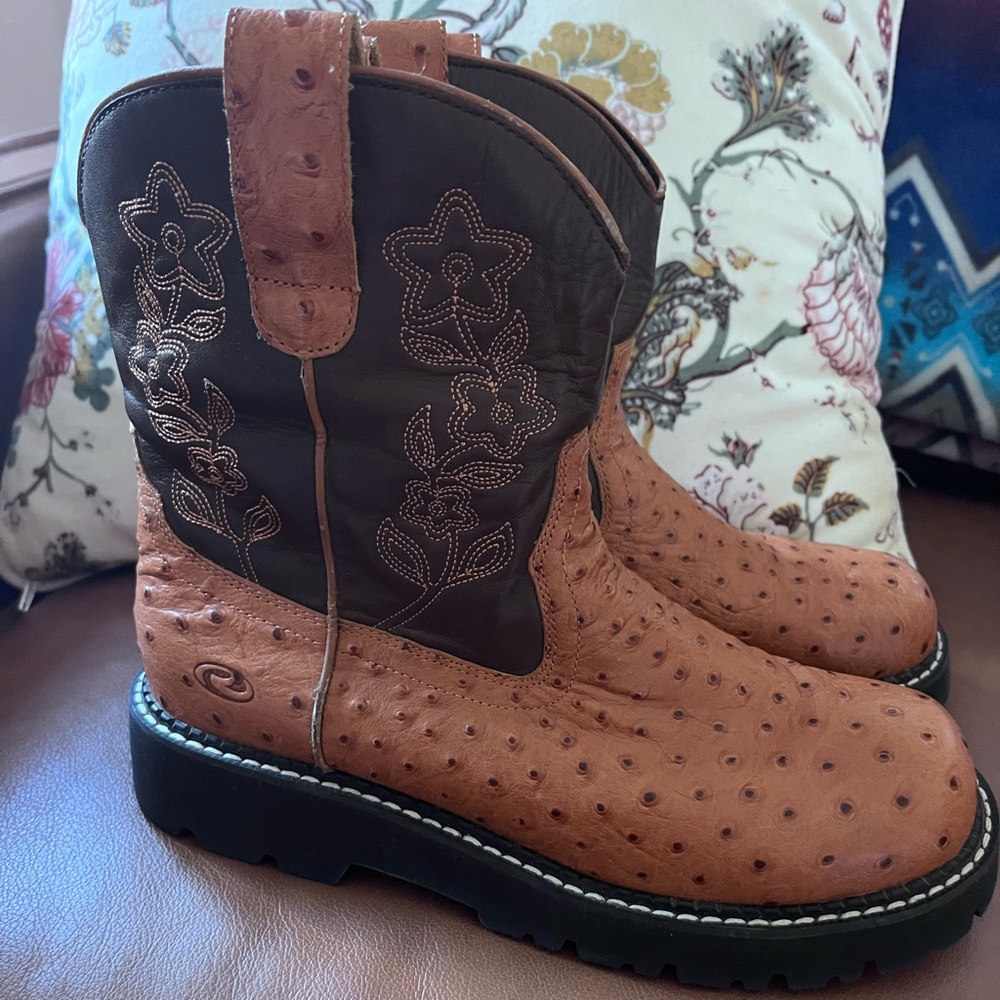 Women’s Vintage Roper Brown and Tan Ankle Boots